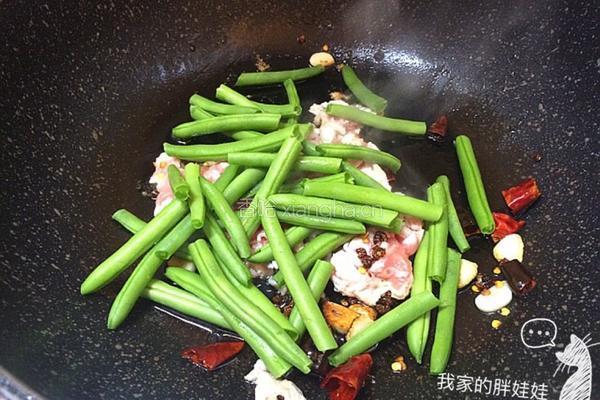 豆角土豆焖乌冬面（宽面）的做法图解4