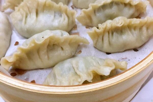 时尚妈妈教你做蔬菜豆腐馅蒸饺的做法图解4