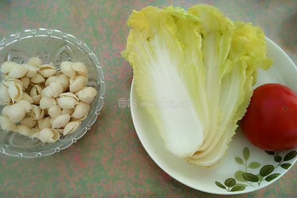 番茄白菜贝壳羹的做法图解1