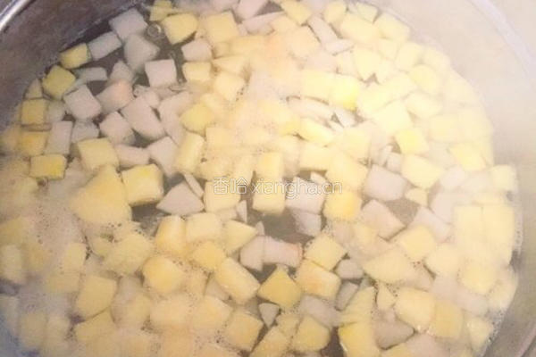 苹果鸭梨玫瑰花茶的做法图解3