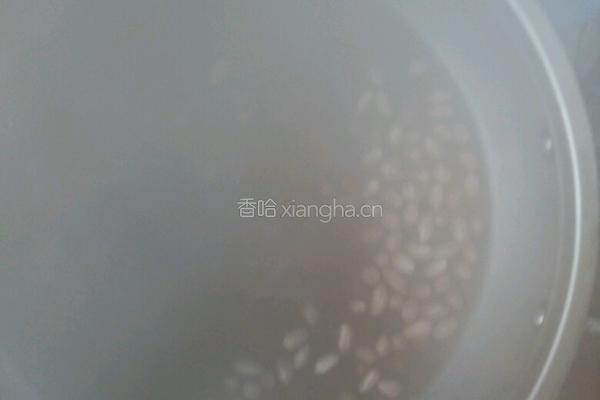 下酒必备花生米的做法图解1