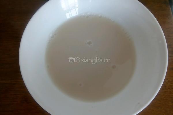  大白【椰奶馒头】的做法图解2