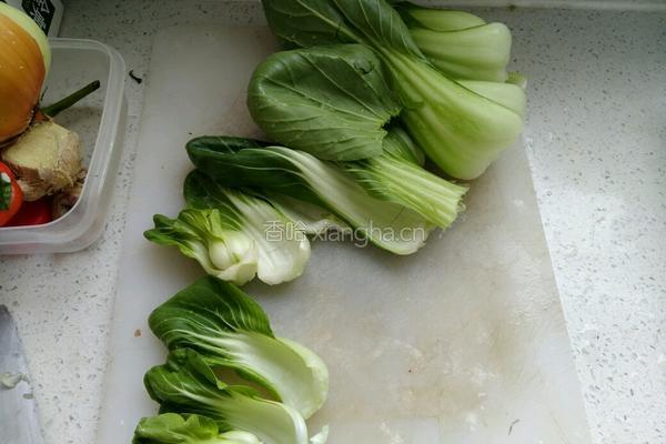 蚝油香菇油菜的做法图解1