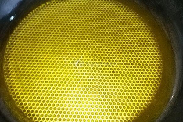 鸡蛋炸馒头条的做法图解4