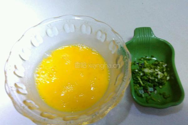 土豆丝鸡蛋饼的做法图解2