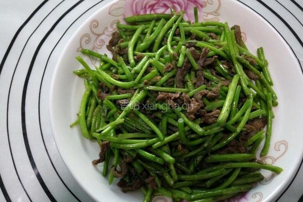 芦蒿炒牛肉丝的做法图解6