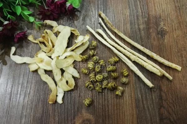 石斛沙参玉竹汤的做法图解1