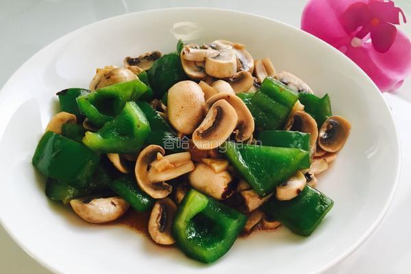 青椒炒蘑菇的做法图解7