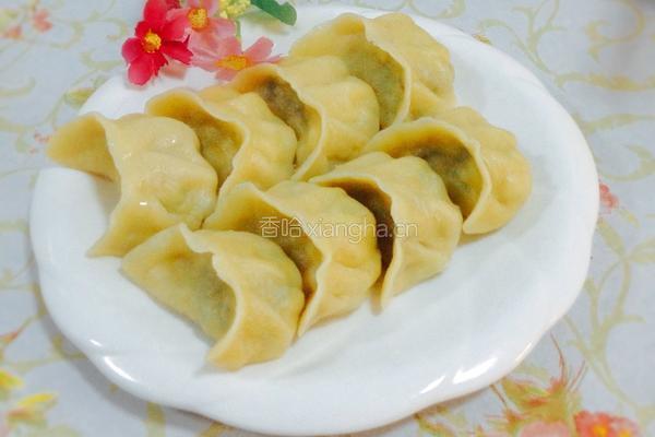 西葫芦鸡蛋木耳水饺的做法图解12