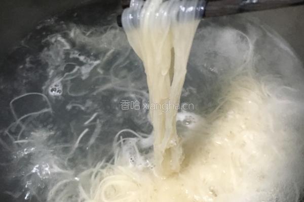 红糖长寿面的做法图解4