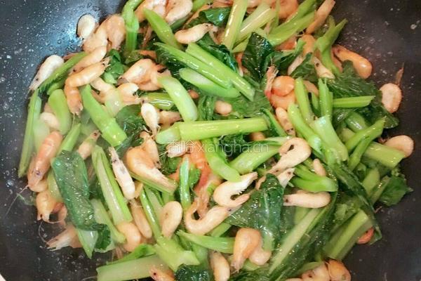 菜心炒河虾的做法图解5