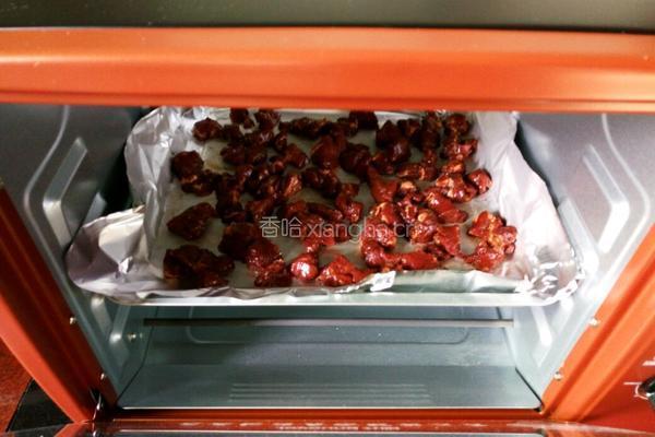 麻辣牛肉粒的做法图解1
