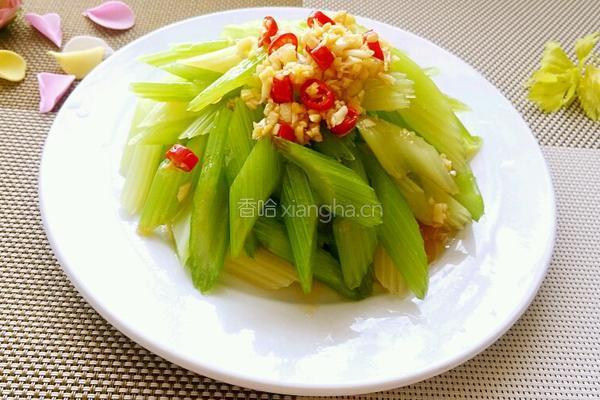 凉拌西芹的做法图解7