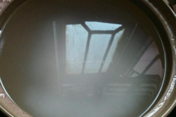 干贝瘦肉粥的做法图解1