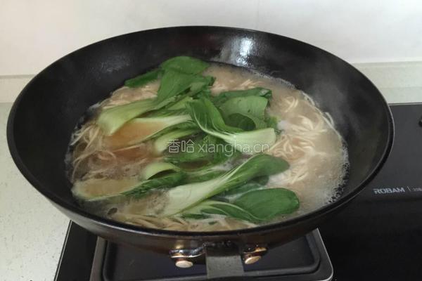青菜鸡蛋面的做法图解8