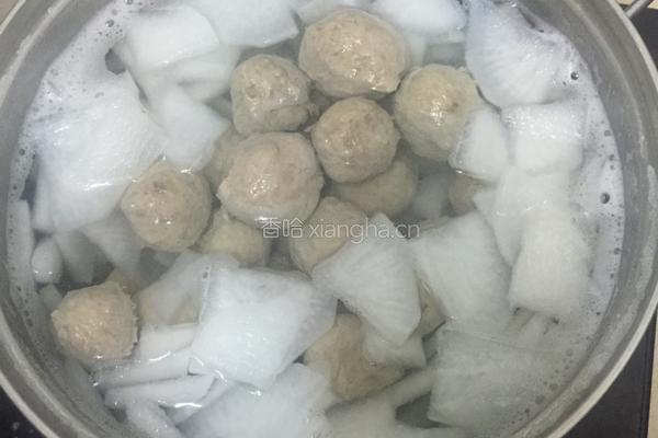 金针菇萝卜牛筋丸汤的做法图解4