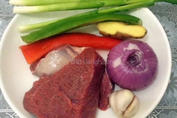 爆炒牛肉的做法图解1
