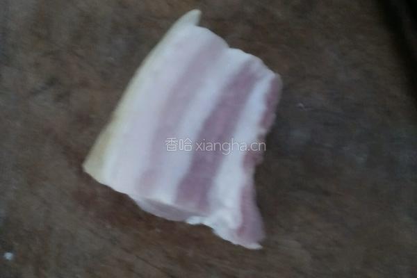 黄豆蒸肉的做法图解1