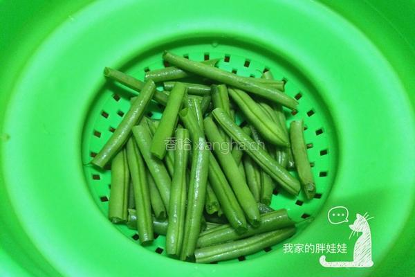 土豆焖豆角的做法图解2