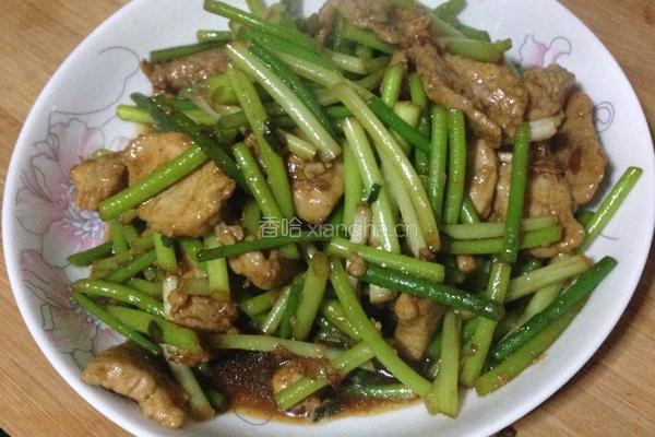 蒜苗炒肉片的做法图解4