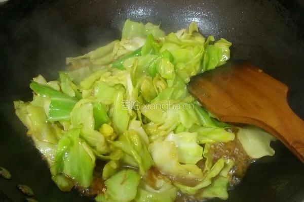 速炒手撕包菜的做法图解5