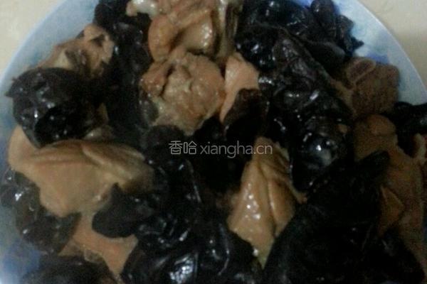 鸭腿烧黑木耳的做法图解6
