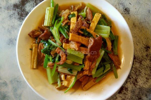 芹菜豆干炒肉的做法图解4