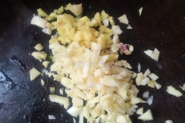 香菇肉圆子汤的做法图解3