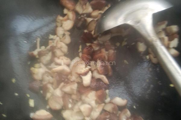香菇肉圆子汤的做法图解4