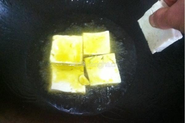 锅贴豆腐的做法图解2