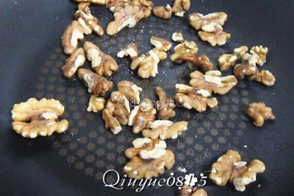 【餐桌上的旅行】核桃仁黑豆奶的做法图解7