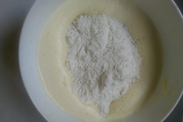 草莓奶油香蕉松饼的做法图解9