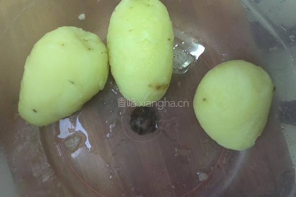 巴马臣干酪烤鸡排配土豆饼的做法图解5
