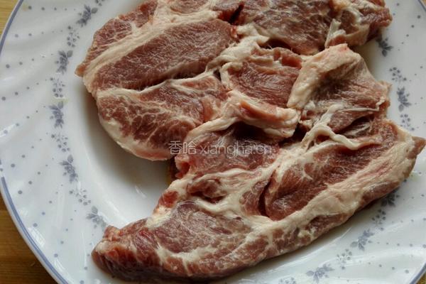 香煎芝士梅花肉的做法图解1