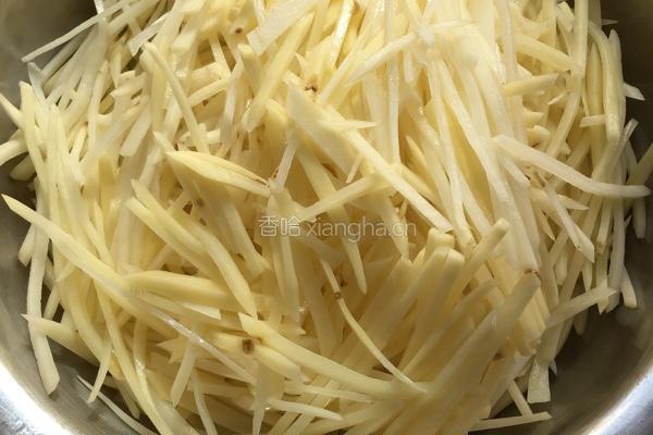 凉拌麻辣土豆丝的做法图解6