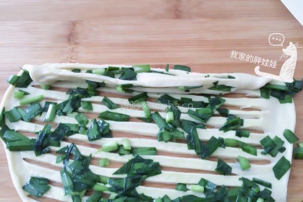 韭菜拉丝饼的做法图解7