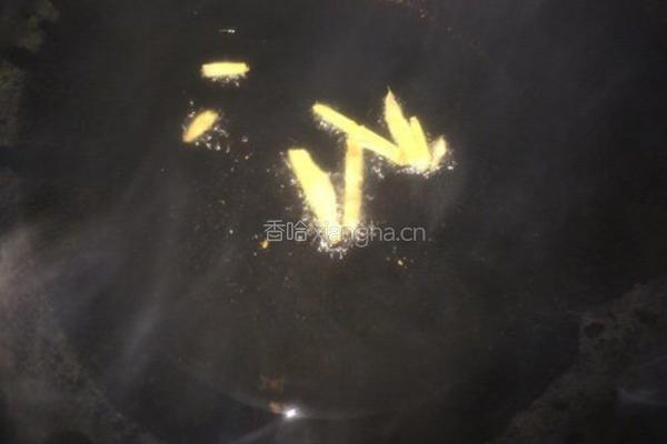 芹菜炒黄豆芽的做法图解5
