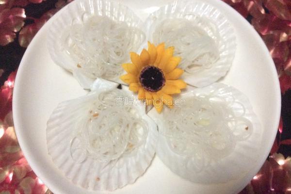 蒜蓉粉丝蒸扇贝的做法图解8