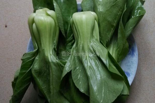 蒜香青菜的做法图解1