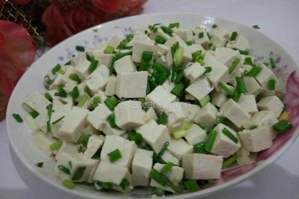 小葱拌豆腐的做法图解4