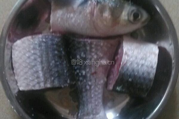 金针菇水煮鱼的做法图解2