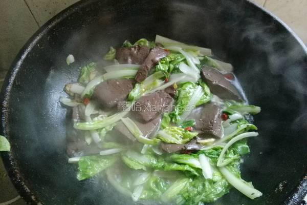 青菜烩鸭血的做法图解3