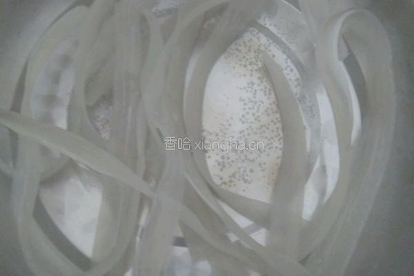 麻辣拌的做法图解1