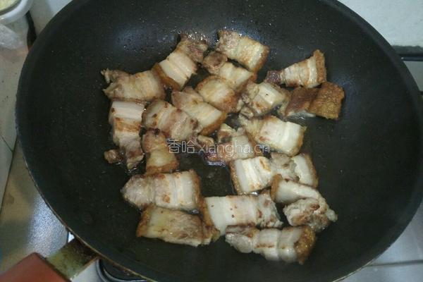 冰糖酸梅焖扣肉的做法图解3