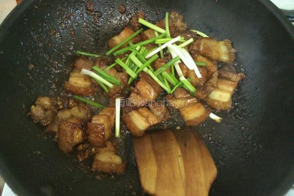 冰糖酸梅焖扣肉的做法图解8