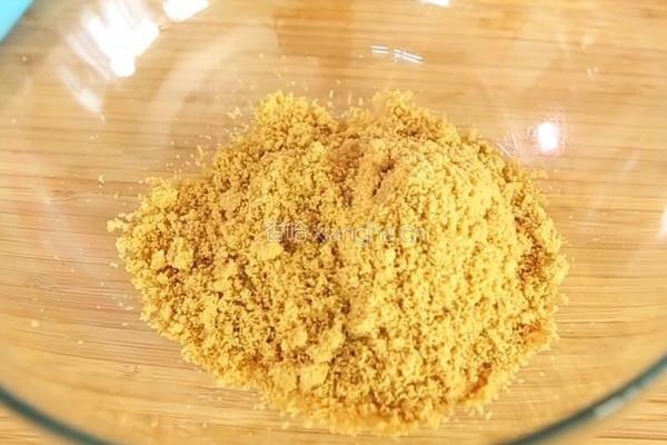 芒果流心慕斯蛋糕的做法图解2