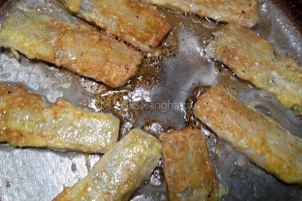 香酥带鱼的做法图解7