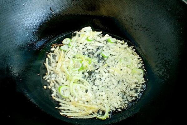 鱼香肉丝的做法图解4