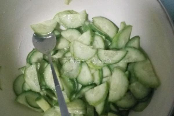 蔬菜水果沙拉的做法图解1