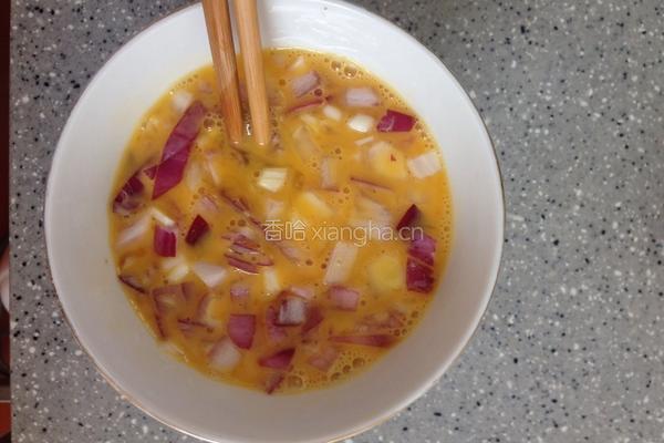 洋葱米线蛋饼的做法图解2
